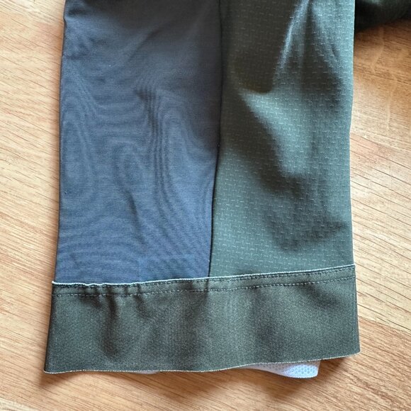 Ornot Men’s Cargo Bib Shorts Olive - Medium - Picture 4 of 6